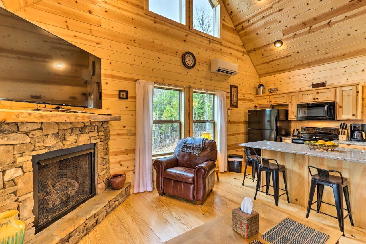 Cozy Mtn Cabin Spacious Deck And Forest Views! Murphy Exteriör bild