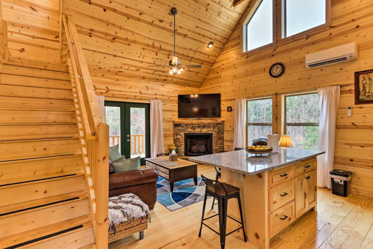 Cozy Mtn Cabin Spacious Deck And Forest Views! Murphy Exteriör bild